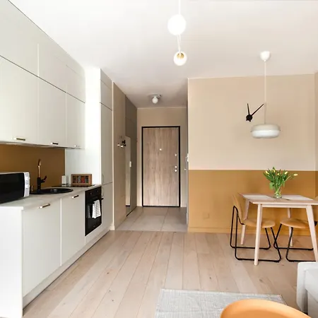 Апартаменты Colour House *